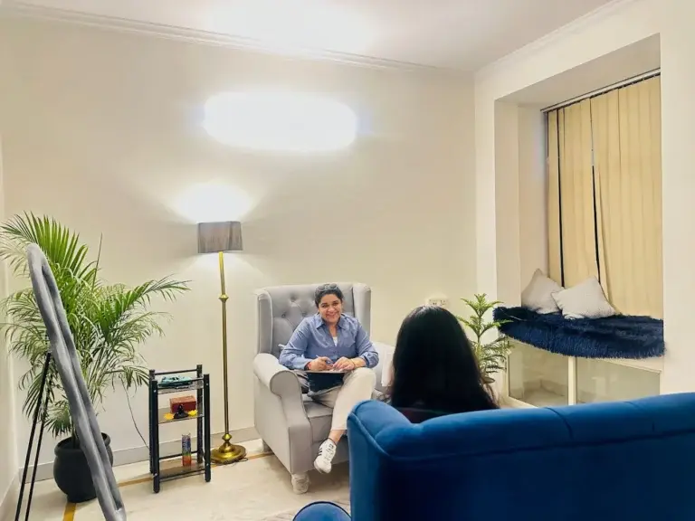 Best female psychologist in gurgaon